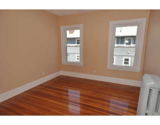 4 Bradford Road, Unit 1 Watertown, MA 02472 - Photo 7 of 18 Gallery Image 7