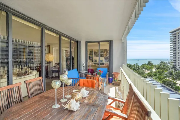 $1,125,000 | 3 Grove Isle Drive, Unit C708, Miami, FL 33133
