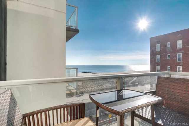 $699,000 | 118-20 Ocean Promenade, Unit 5D | Belle Harbor