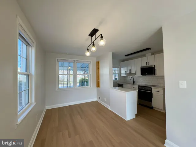 $2,150 | 2801 Southbrook Road, Dundalk, MD 21222