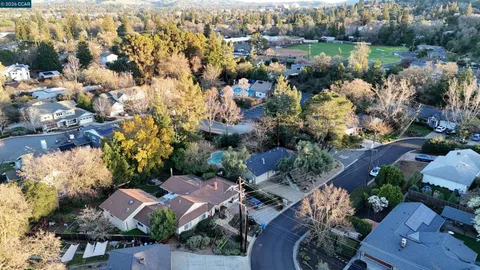 an aerial view of multiple house