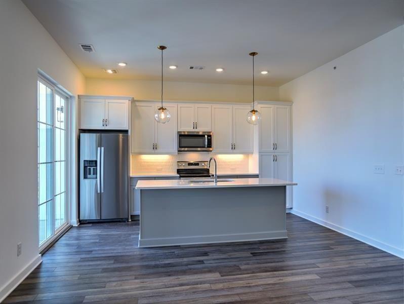 155 Devore Road Alpharetta, GA 30009 - Photo 14 of 55 Gallery Image 14