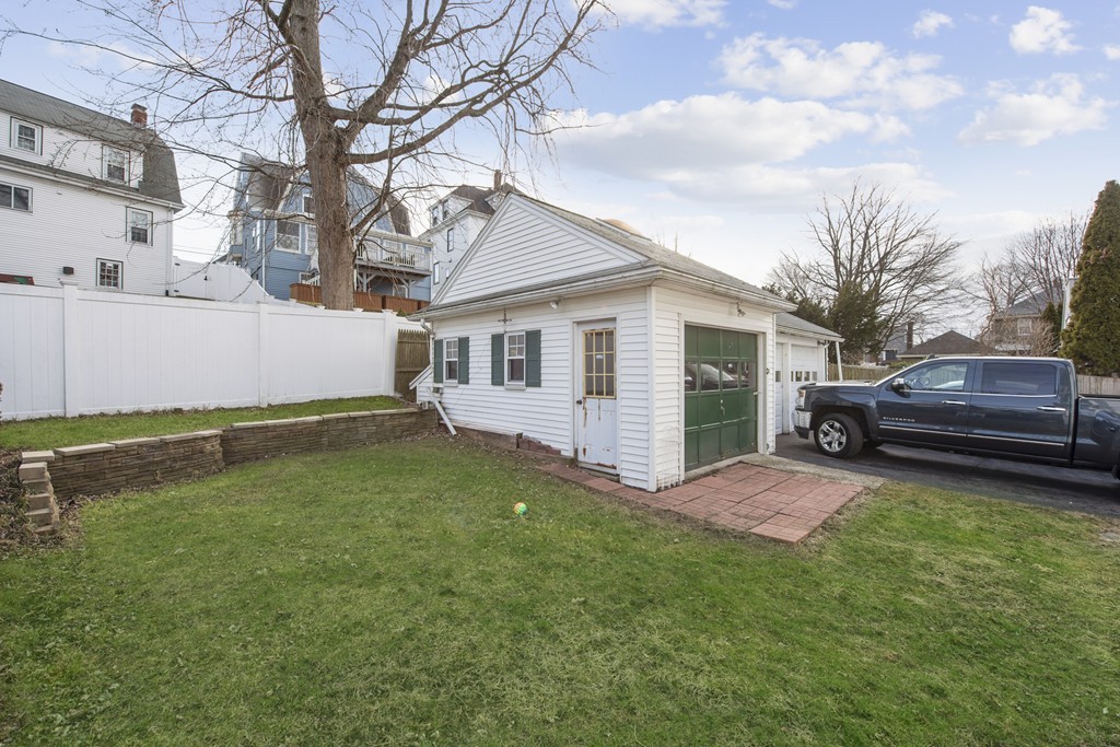 56 Court Road Winthrop, MA 02152 - Photo 20 of 24 Gallery Image 20