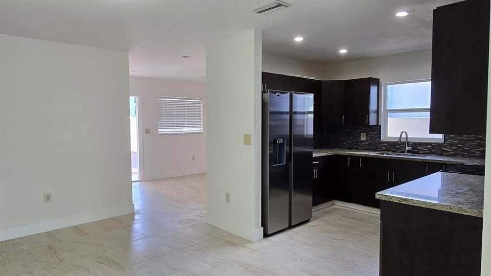 2728 Southwest 5th Street Miami, FL 33135 - Photo 2 of 14 14