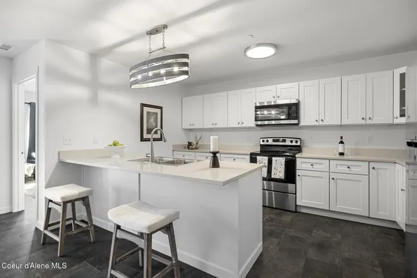 $380,000 | 140 Railroad Avenue, Unit 5, Kellogg, ID 83837