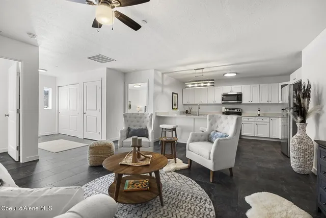 $380,000 | 140 Railroad Avenue, Unit 5, Kellogg, ID 83837