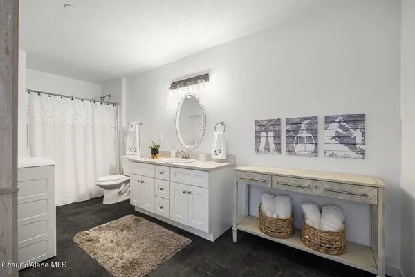 $380,000 | 140 Railroad Avenue, Unit 5, Kellogg, ID 83837