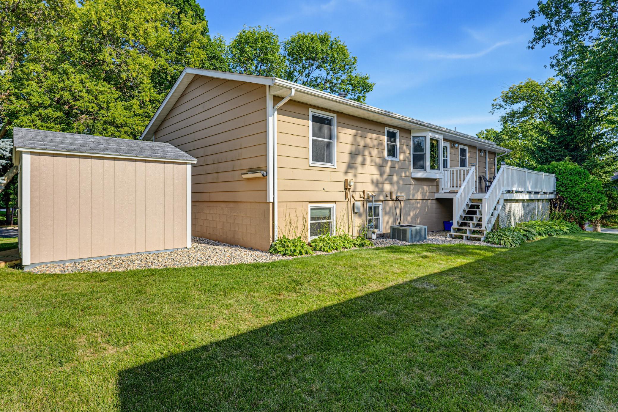 430 Lynn Road Southwest Hutchinson, MN 55350 - Photo 18 of 25 Gallery Image 18