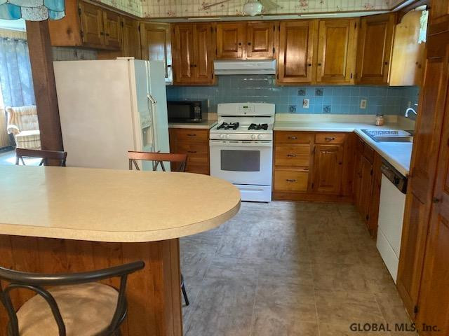 12 King Road Wilton, NY 12831 - Photo 15 of 25 Photo 15