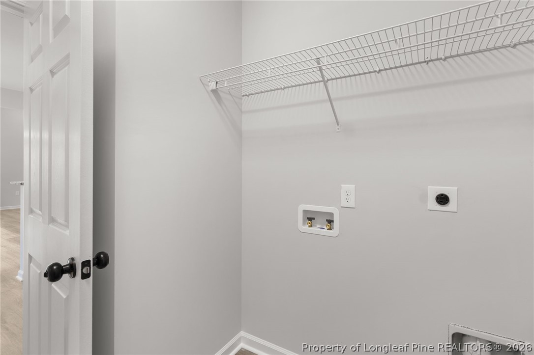802 Holmes Street Clinton, NC 28328 - Photo 26 of 31 a view of a small space