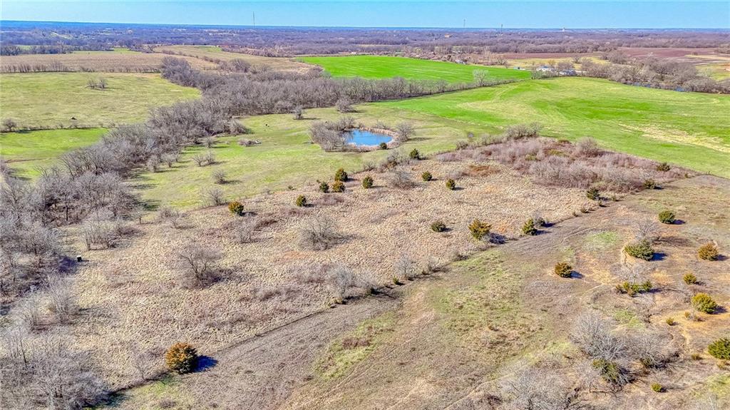 914 Northeast 121st Road Warrensburg, MO 64093 - Photo 12 of 31