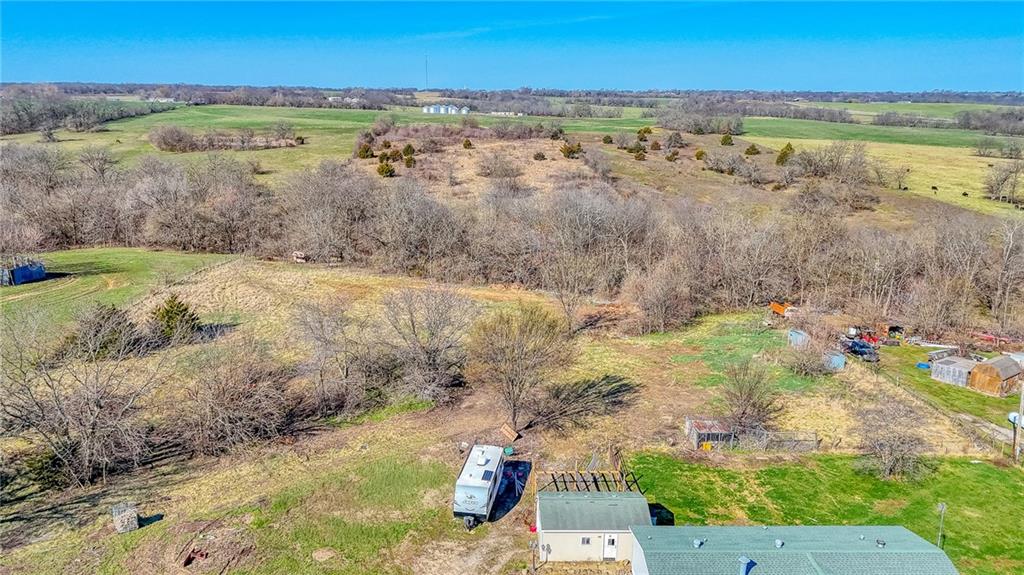 914 Northeast 121st Road Warrensburg, MO 64093 - Photo 13 of 31