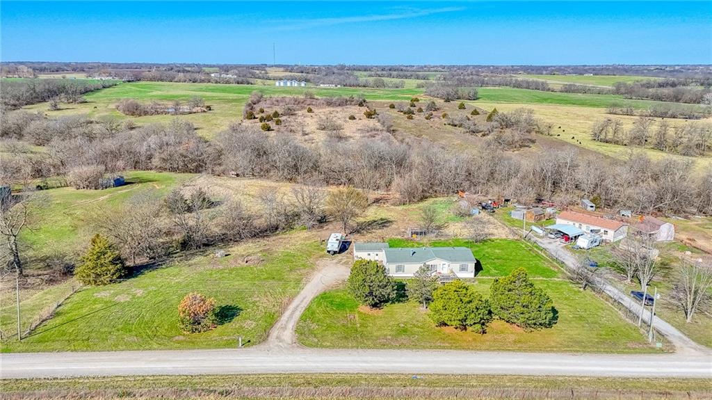 914 Northeast 121st Road Warrensburg, MO 64093 - Photo 15 of 31