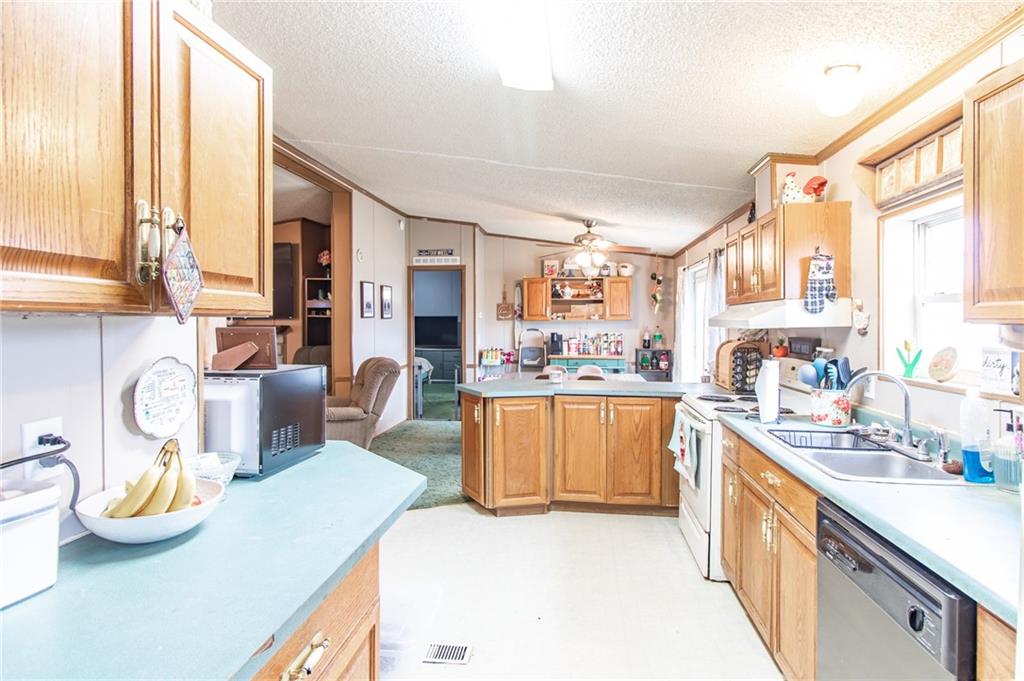 914 Northeast 121st Road Warrensburg, MO 64093 - Photo 24 of 31