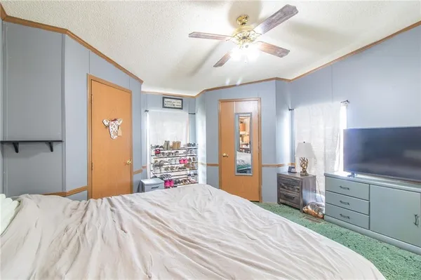 $239,900 | 914 Northeast 121st Road, Warrensburg, MO 64093