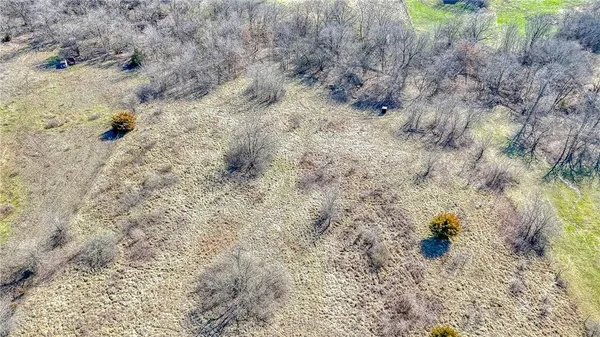 $239,900 | 914 Northeast 121st Road, Warrensburg, MO 64093