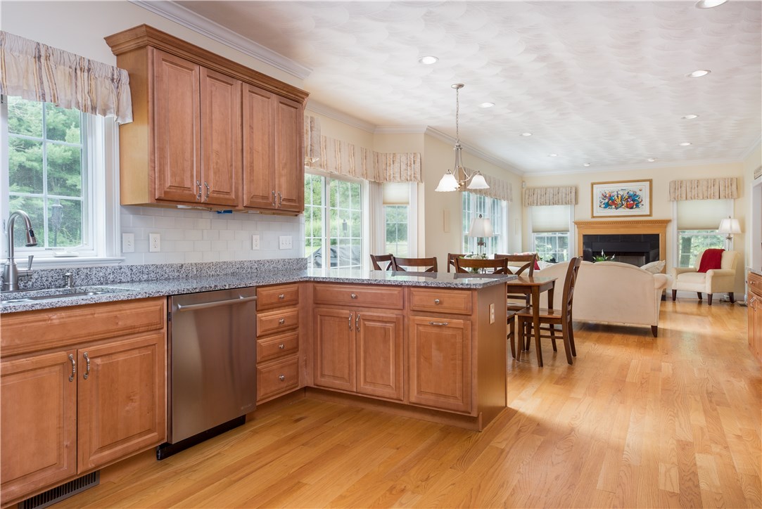 4 Cedar Meadows Road Charlestown, RI 02813 - Photo 7 of 28 Gallery Image 7