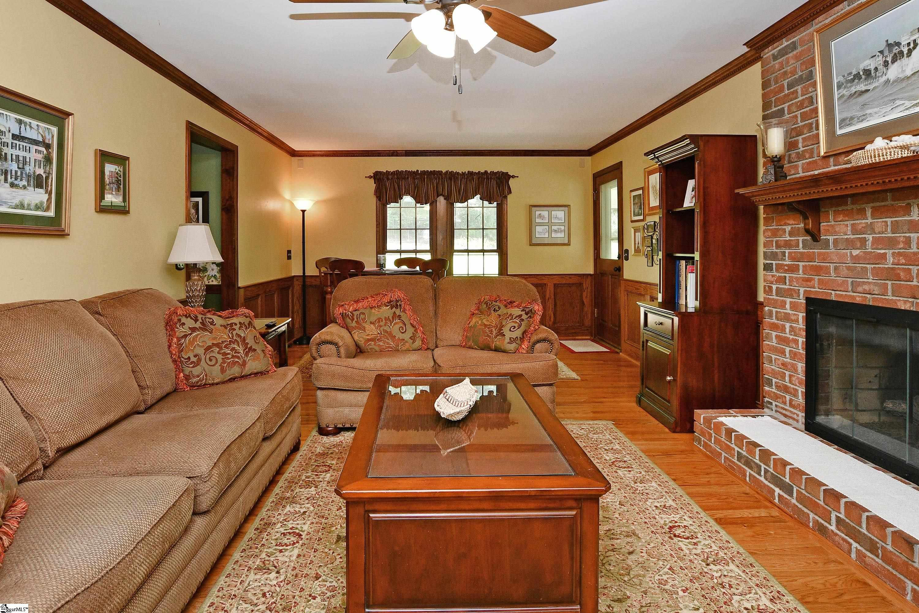 124 Halifax Road Easley, SC 29642 - Photo 5 of 36 Gallery Image 5