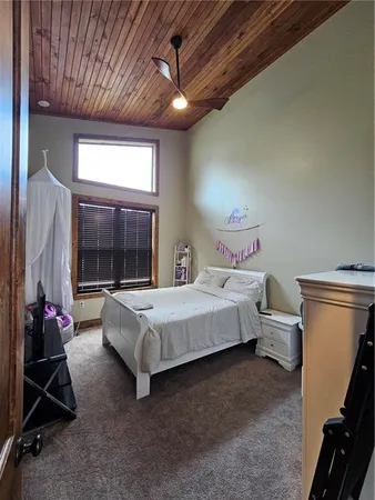 $310,000 | 802 North 5th Street, St. Joseph, MO 64501