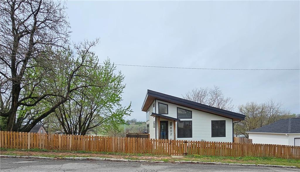 802 North 5th Street St. Joseph, MO 64501 - Photo 27 of 34