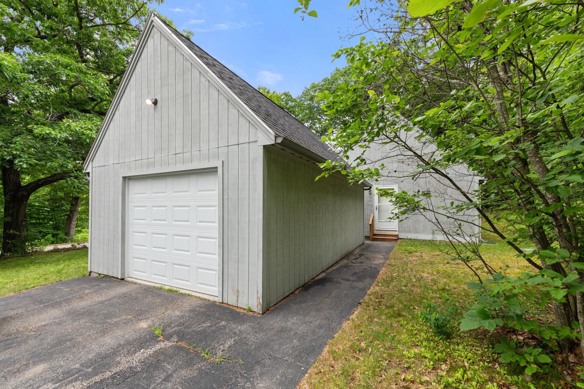 4 Carter Mountain Road New Hampton, NH 03256 - Photo 3 of 43