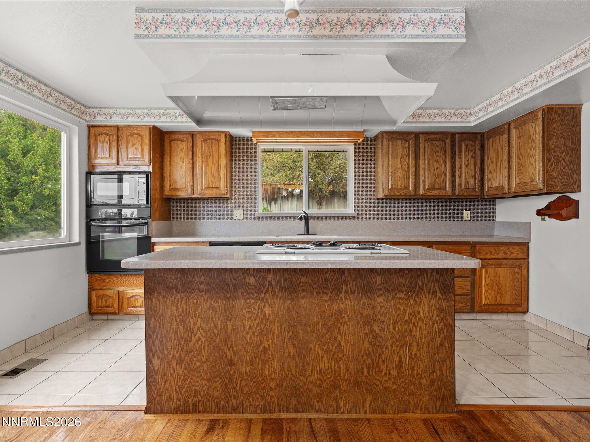 3370 Shawnee Circle Reno, NV 89502 - Photo 9 of 61 15-3370 Shawnee-122
