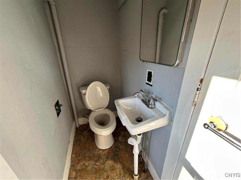 11931 State Route Chaumont, NY 13622 - Photo 19 of 26 Upstairs bathroom with shower