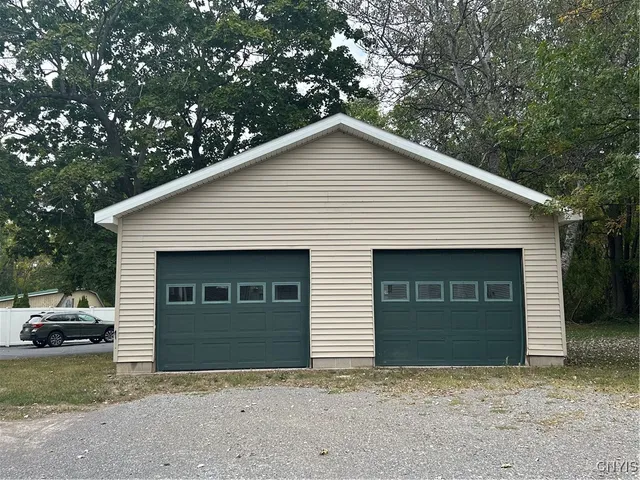 $174,900 | 11931 State Route, Chaumont, NY 13622