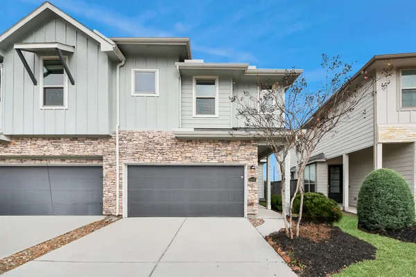 $2,350 | 22658 Sutherland Bend Lane, Richmond, TX 77469