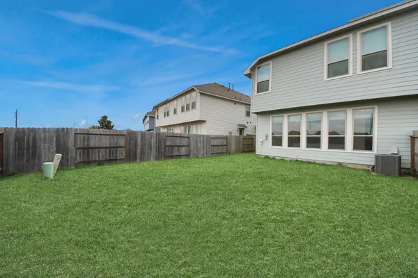 $2,350 | 22658 Sutherland Bend Lane, Richmond, TX 77469