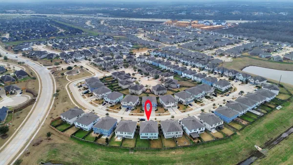$2,350 | 22658 Sutherland Bend Lane, Richmond, TX 77469