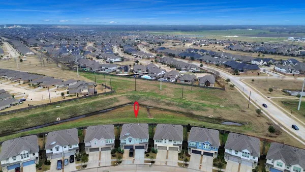 $2,350 | 22658 Sutherland Bend Lane, Richmond, TX 77469