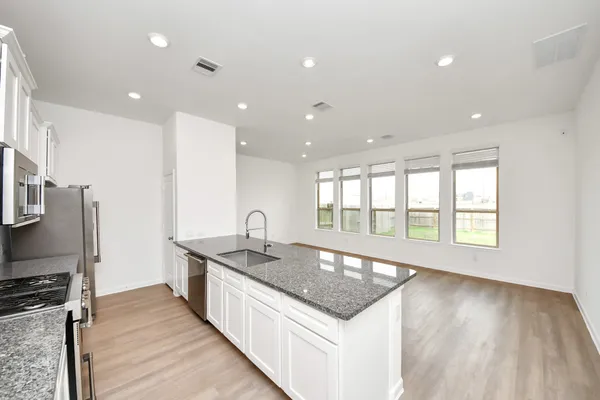 $2,350 | 22658 Sutherland Bend Lane, Richmond, TX 77469