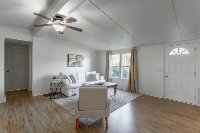 $247,000 | 13728 Tonja Lane South, Soddy Daisy, TN 37379