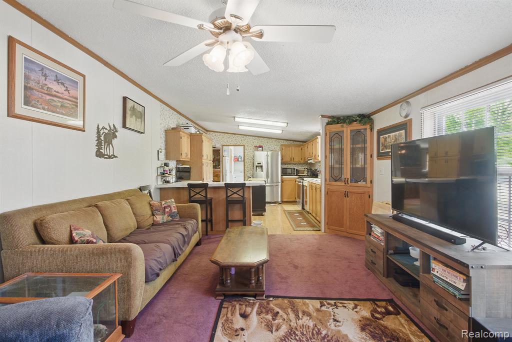 10650 Morton Taylor Road Belleville, MI 48111 - Photo 11 of 34 Gallery Image 11