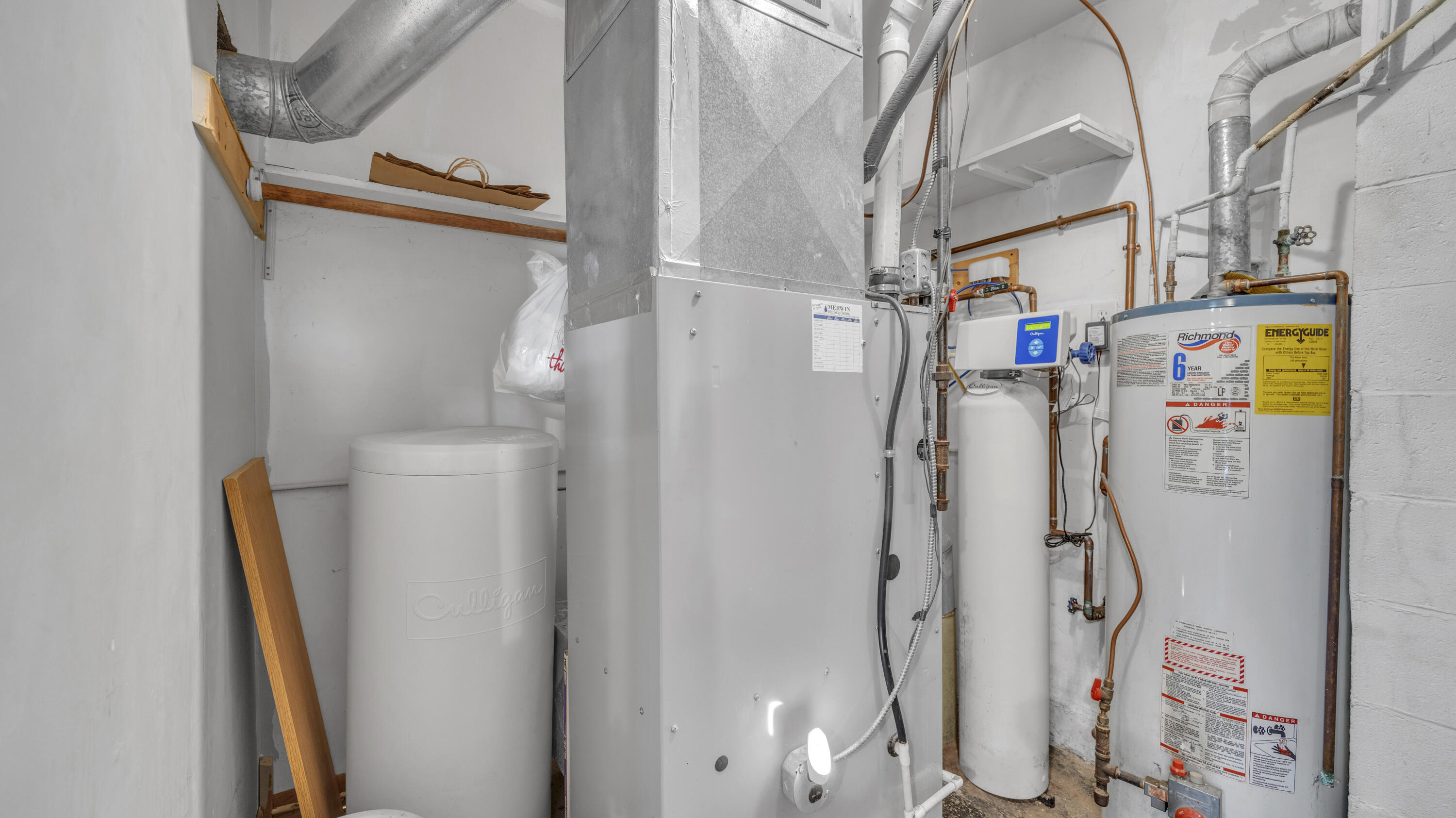 W5602 Lost Arrow Road Byron, WI 54937 - Photo 18 of 25 Utility Room