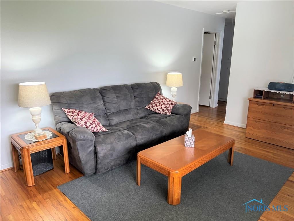5066 Goodwill Road Toledo, OH 43613 - Photo 3 of 18 Gallery Image 3