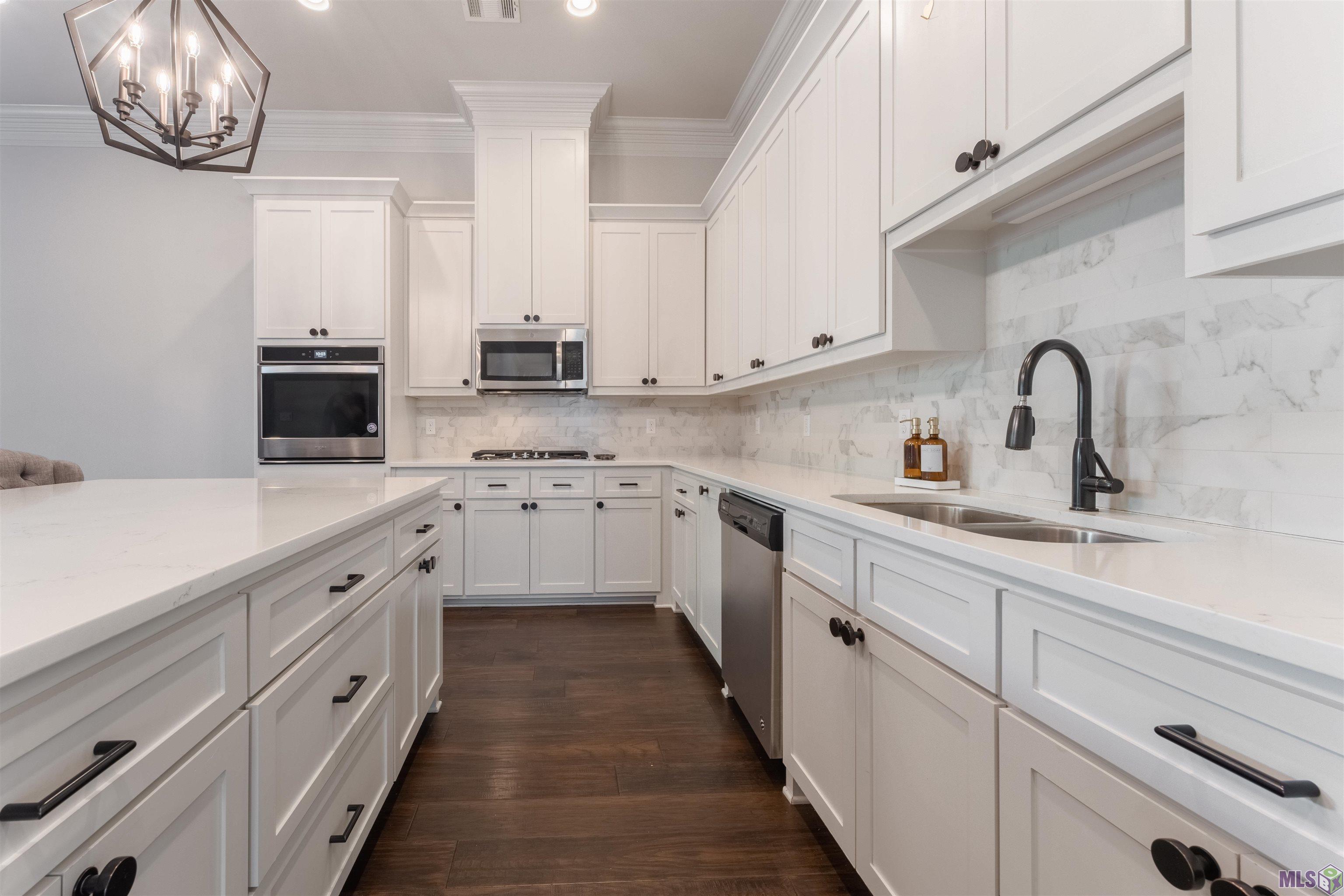 6404 Roux Drive Baton Rouge, LA 70817 - Photo 4 of 16