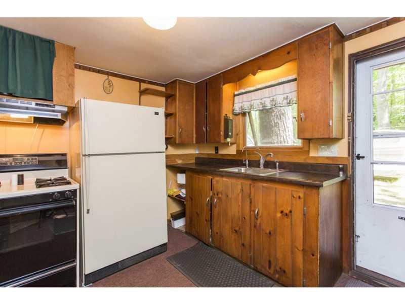 45 Lowell Farm Road Falmouth, ME 04105 - Photo 7 of 17 Kitchen.