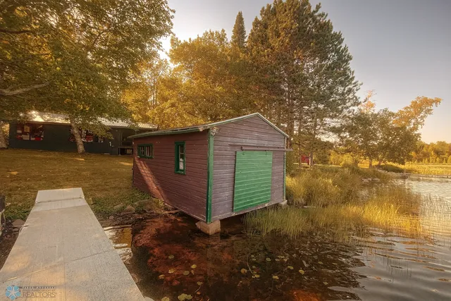 $299,000 | 47304 Dallas Road, Talmoon, MN 56637