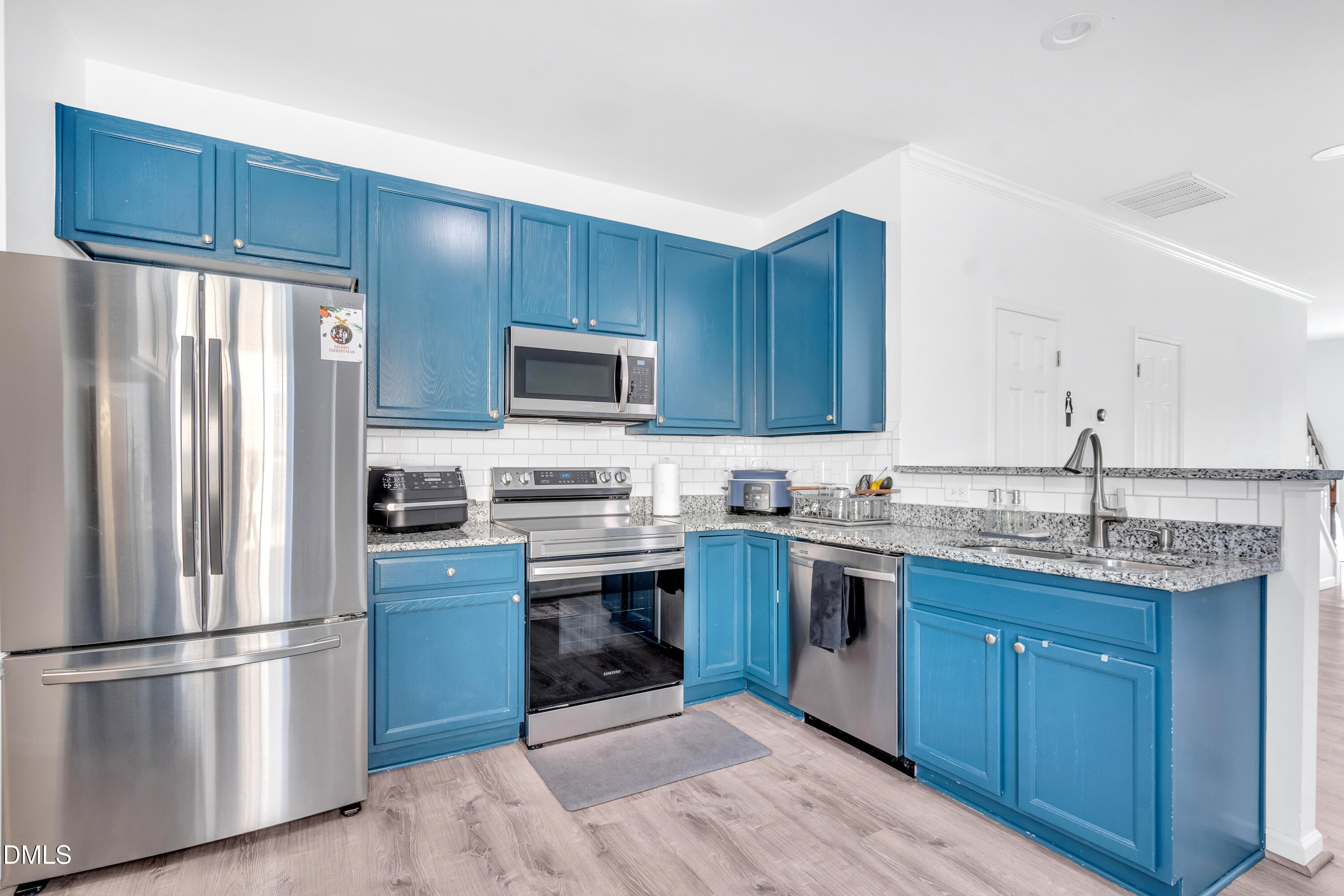 2641 Hamlet Green Drive Raleigh, NC 27614 - Photo 2 of 23 DSC03857