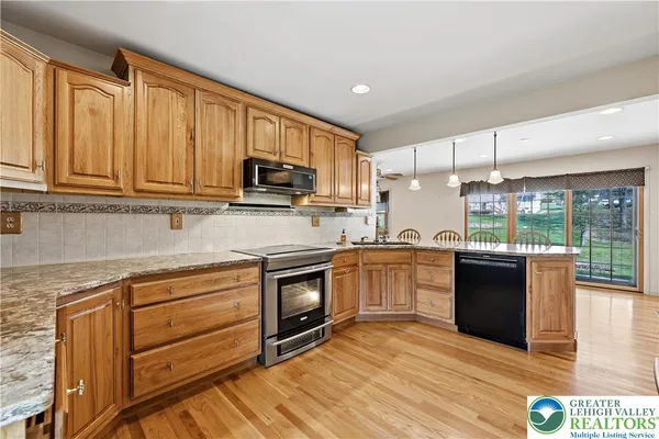 $479,900 | 2337 Silo Drive, Easton, PA 18040