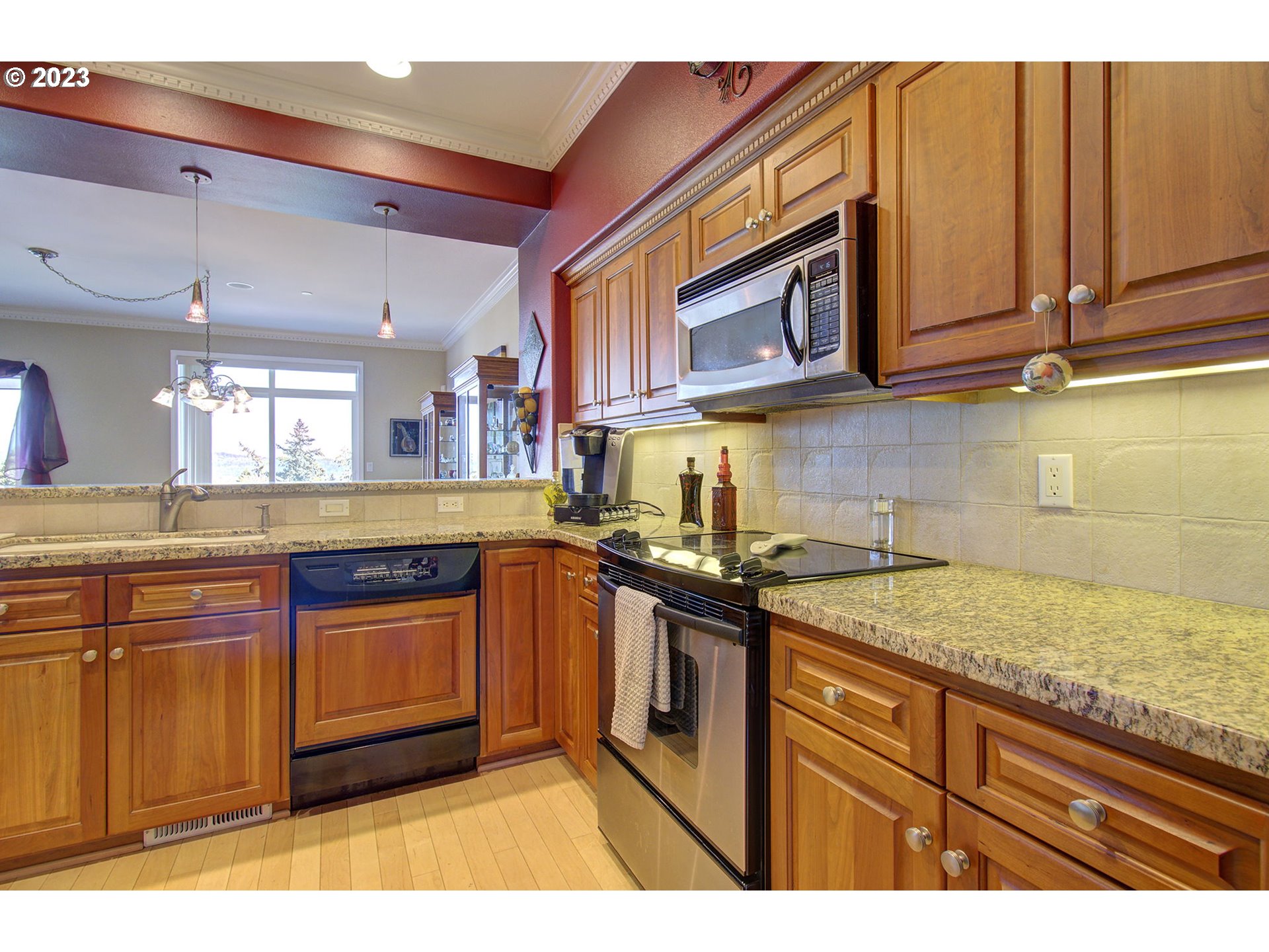 2026 Northwest Fargo Loop Camas, WA 98607 - Photo 13 of 42 Gallery Image 13