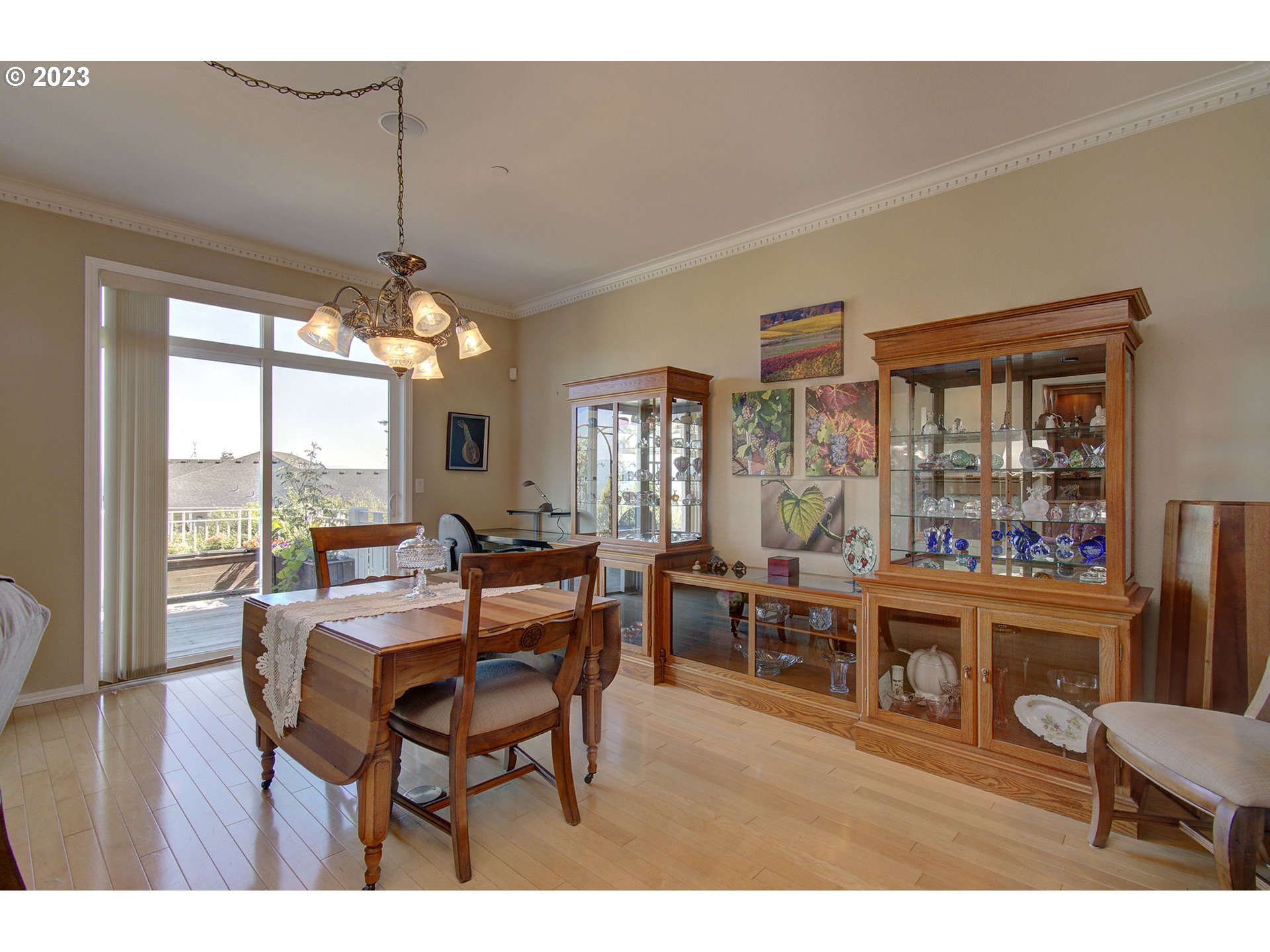 2026 Northwest Fargo Loop Camas, WA 98607 - Photo 10 of 42 Dining Area