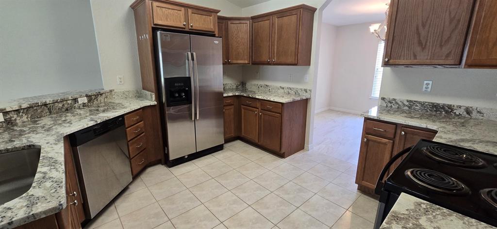 113 Teak Road Ocala, FL 34472 - Photo 3 of 16