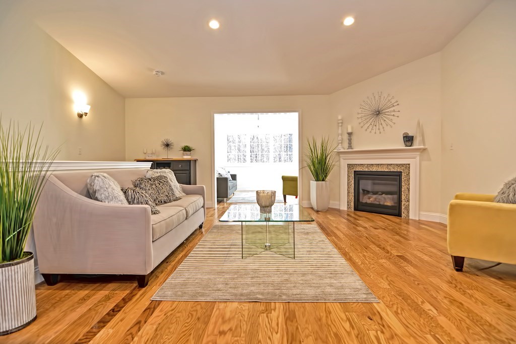 15 Village Road, Unit 15 Paxton, MA 01612 - Photo 10 of 19 Gallery Image 10