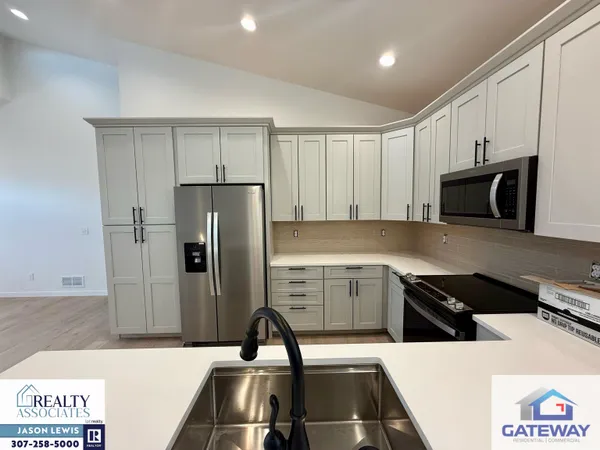 $567,900 | 2784 Berkshire Way, Casper, WY 82609
