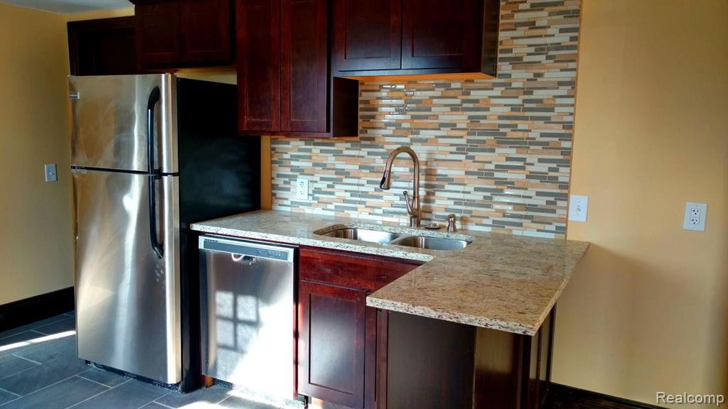 4305 Trumbull, Unit 2S Detroit, MI 48208 - Photo 17 of 34