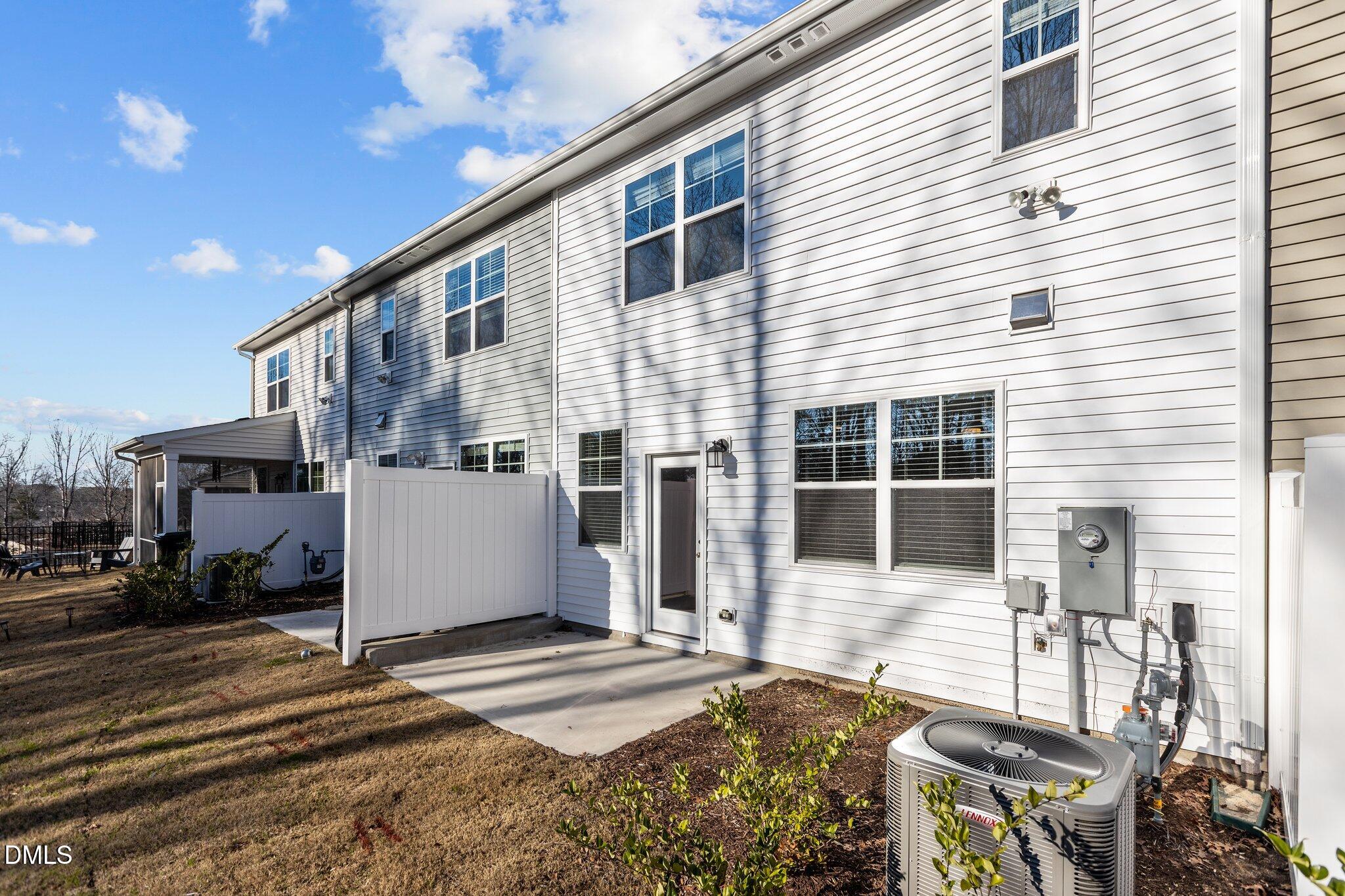 238 Velvet Ridge Way Garner, NC 27529 - Photo 7 of 33 16-web-or-mls-IMGL9229