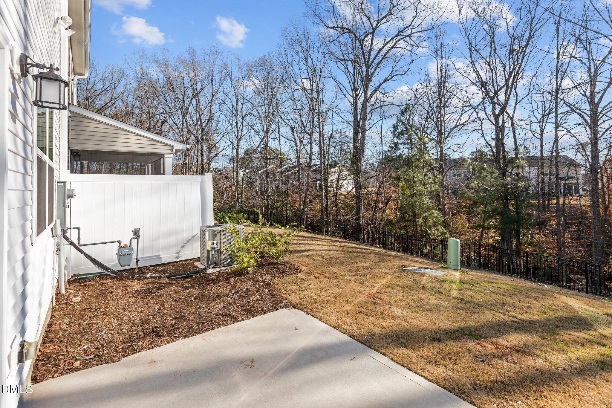 238 Velvet Ridge Way Garner, NC 27529 - Photo 8 of 33 17-web-or-mls-IMGL9230